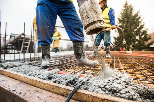 Best Concrete Sidewalk Installation  in Roy, UT